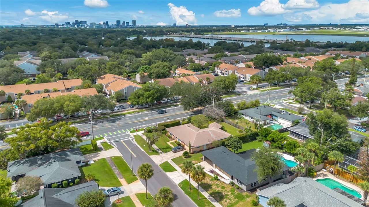 4415 Haylock Drive, Orlando, FL 32807 Photo