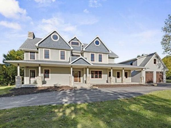 2006 VERMONT PLACE, Sturgeon Bay, WI 54235
