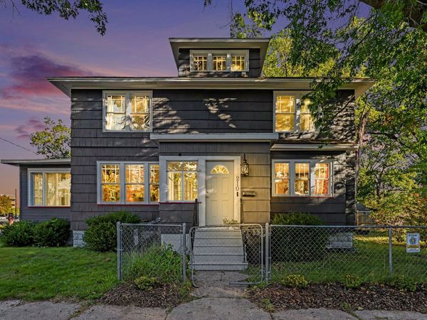 210 E Larch Avenue, Muskegon, MI 49442