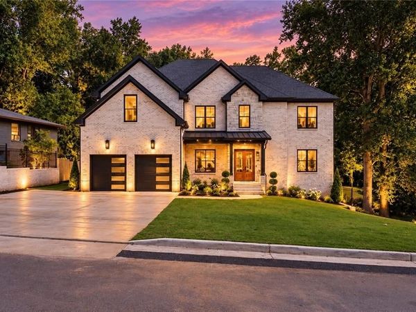 570 Power Avenue , Buford, GA 30518