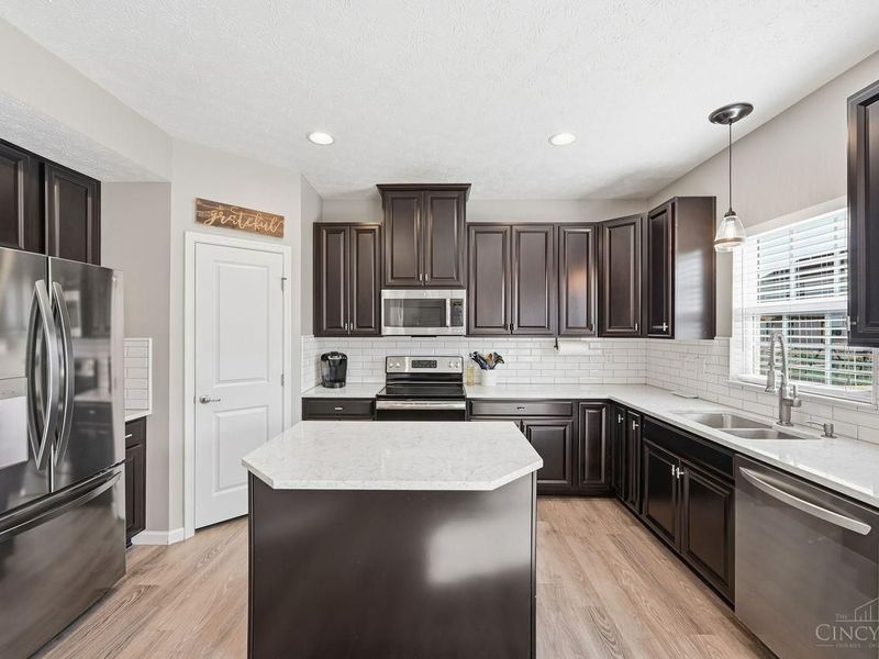 2669 Affirmed Drive, Hamilton Township, OH 45152 Photo 11
