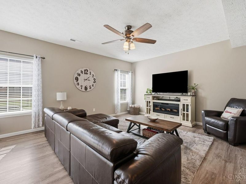 2669 Affirmed Drive, Hamilton Township, OH 45152 Photo 5