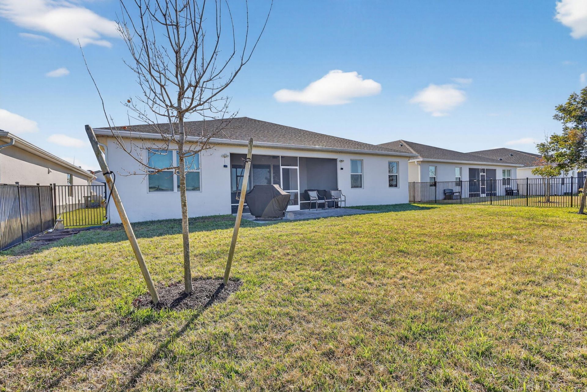 6350 NW Sweetwood Drive, Port Saint Lucie, FL 34987 Photo