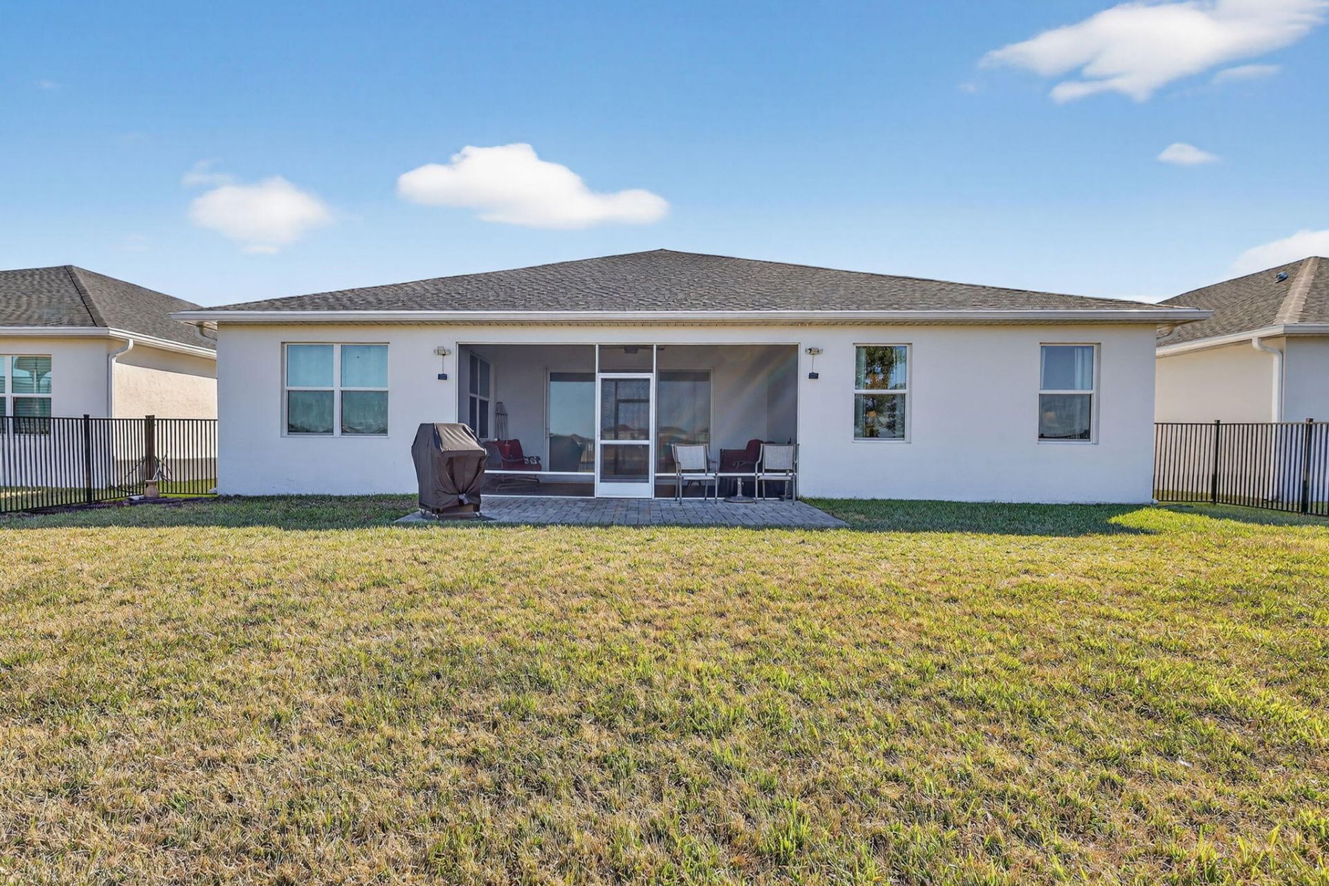 6350 NW Sweetwood Drive, Port Saint Lucie, FL 34987 Photo