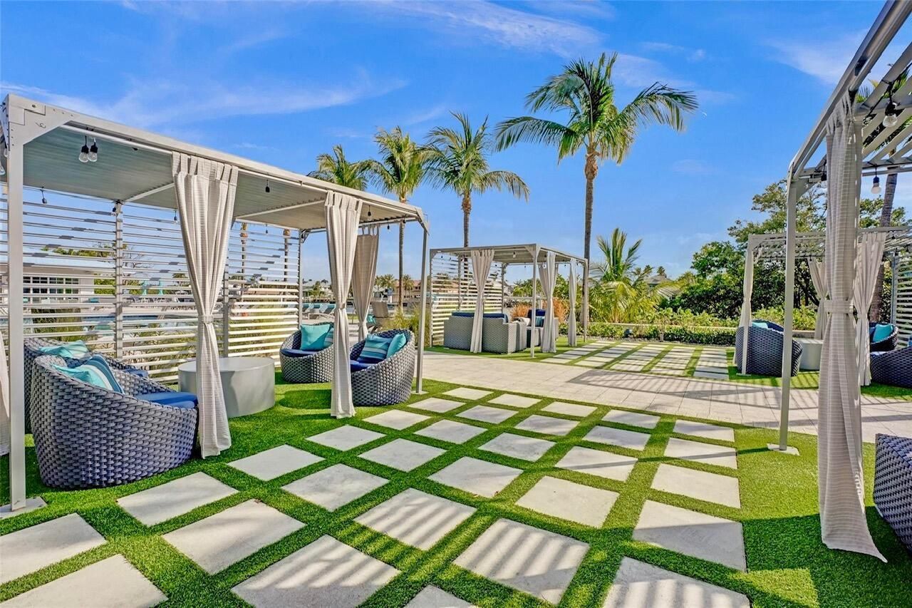 631 E Woolbright Road, Unit 207, Boynton Beach, FL 33435 Photo