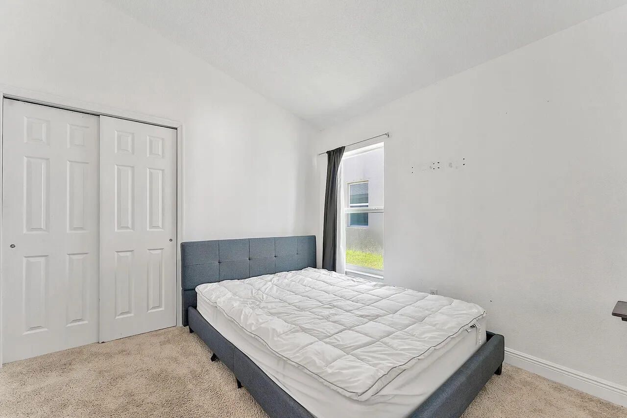 9728 Starboard Drive, Fort Pierce, FL 34945 Photo