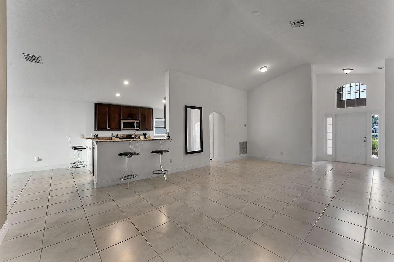 9728 Starboard Drive, Fort Pierce, FL 34945 Photo