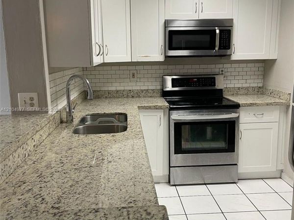 5775 W 20th Ave , Unit 210, Hialeah, FL 33012