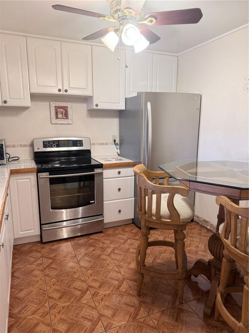 7173 Orange Dr , Unit 204B, Davie, FL 33314 Photo