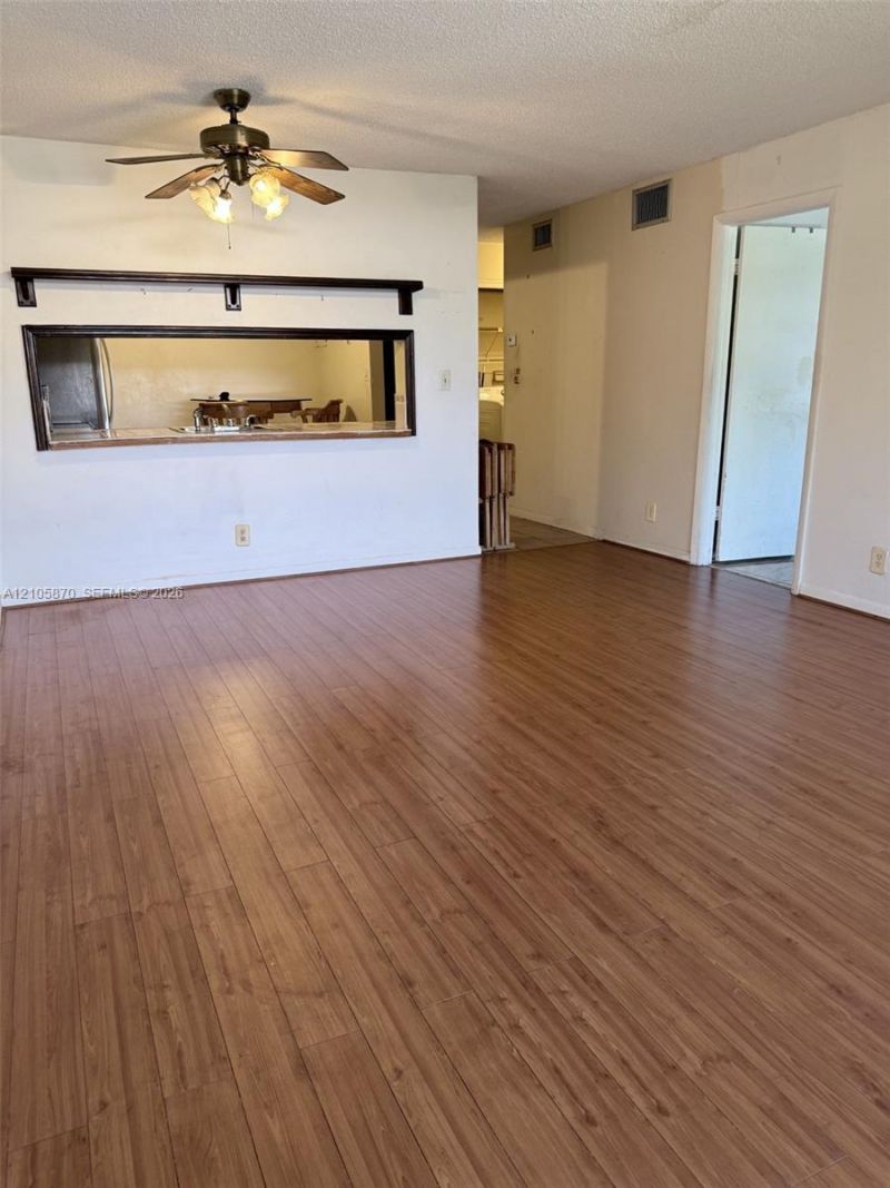 7173 Orange Dr , Unit 204B, Davie, FL 33314 Photo
