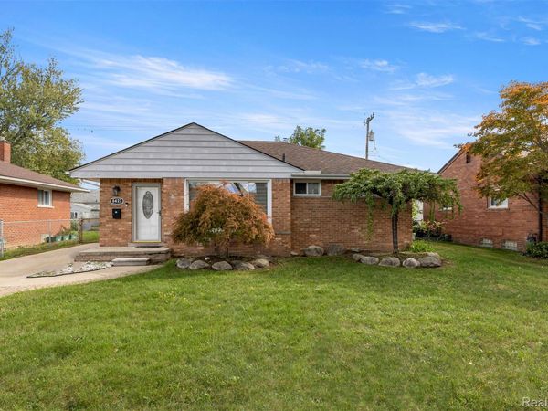 8422 Winston Lane , Dearborn Heights, Mi 48127