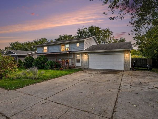 641 Seminole Drive, Lowell, IN 46356
