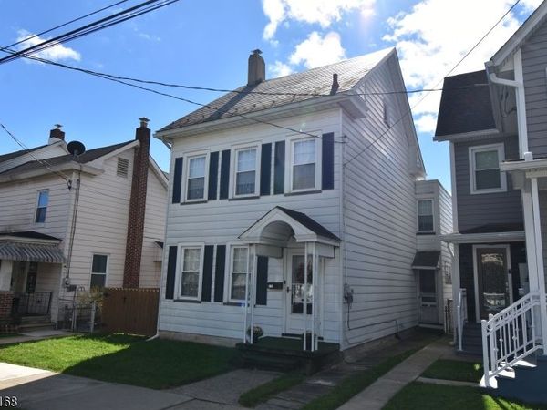 110 Lewis St, Phillipsburg, NJ 08865