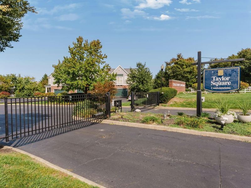 8170 Artisan Way, Reynoldsburg, OH 43068 Photo 72