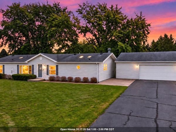 4201 MATUSZAK COURT, Green Bay, WI 54313