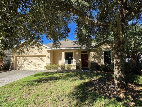 408 Country View Circle, DeLand, FL 32720