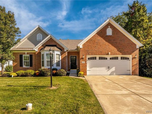 4331 Riverwalk Drive S, Lewiston, NY 14092