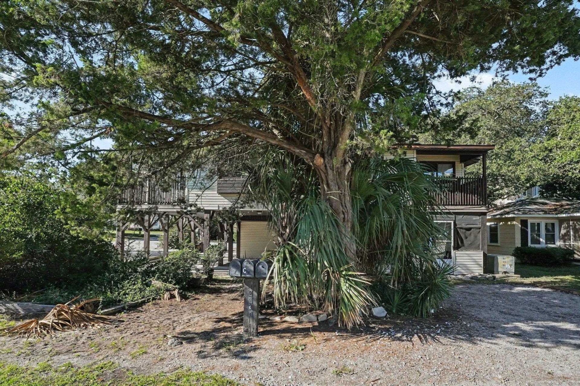 2304 Perrin Dr.  Photo 49