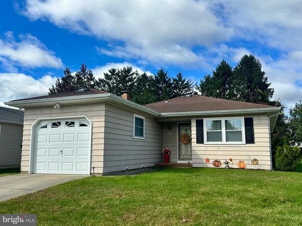 10 BISCAYNE STREET, TOMS RIVER, NJ 08757