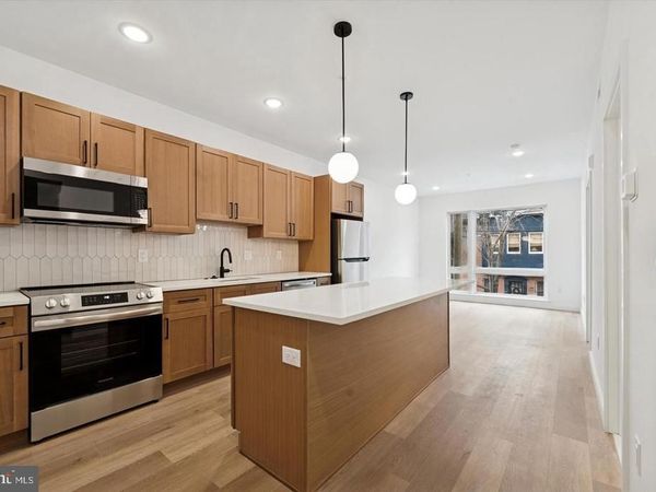 754 S 4TH STREET, Unit 305, PHILADELPHIA, PA 19147