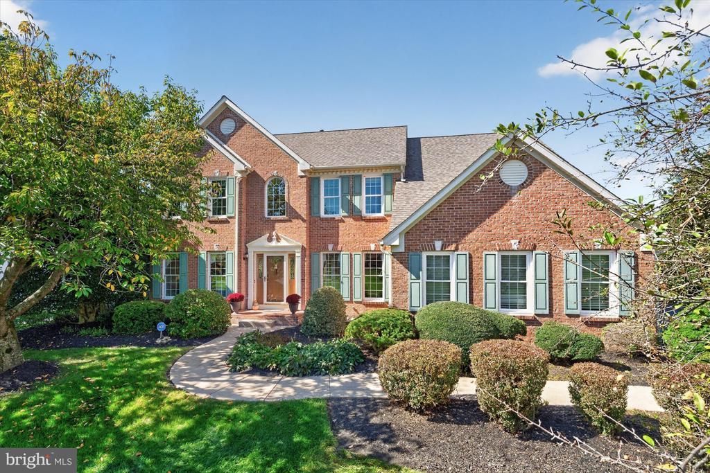 715 Regency Hill Drive, Hockessin, DE 19707 Main Photo