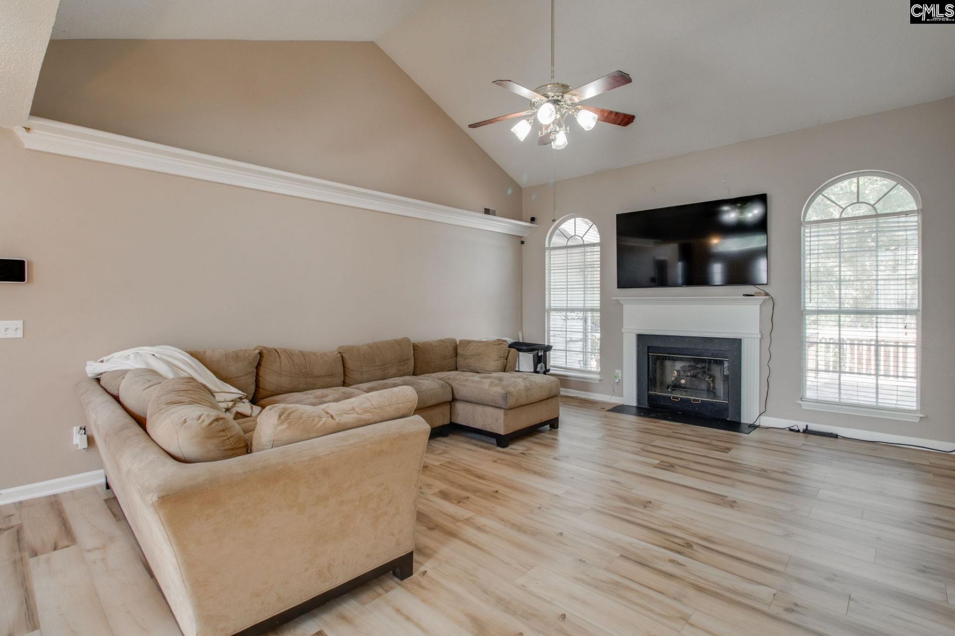 1100 Glendevon Circle  Photo 10