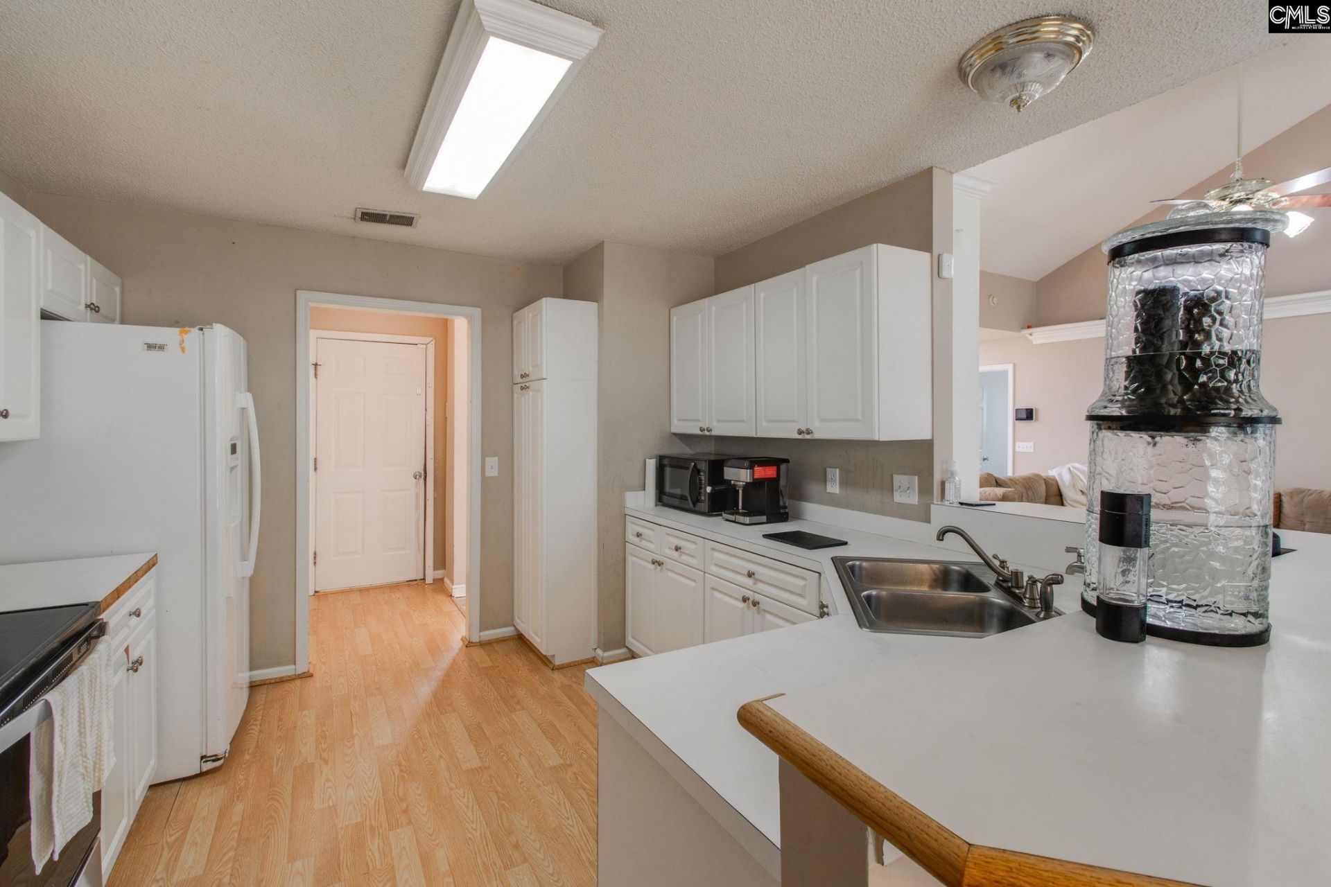 1100 Glendevon Circle  Photo 14