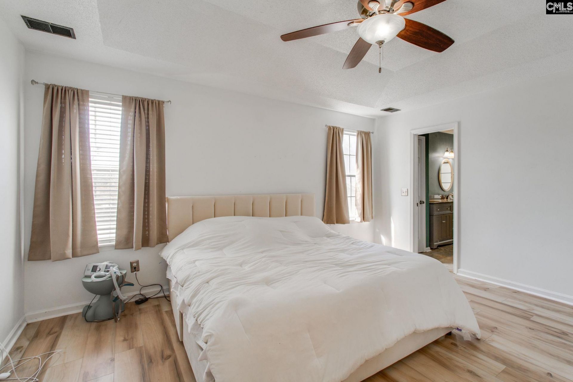 1100 Glendevon Circle  Photo 17