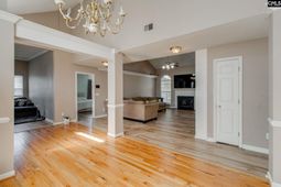 1100 Glendevon Circle  photo 4