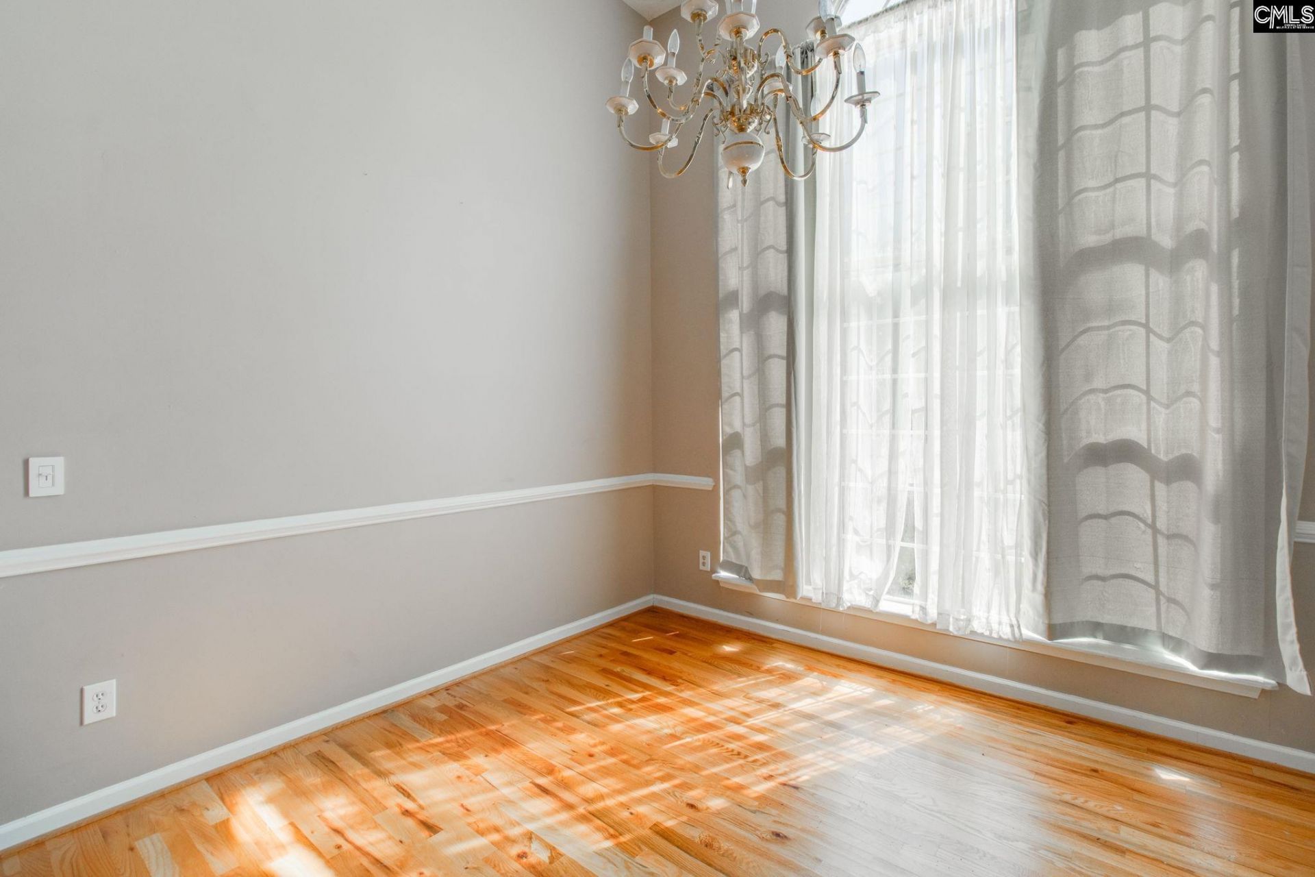 1100 Glendevon Circle  Photo 6