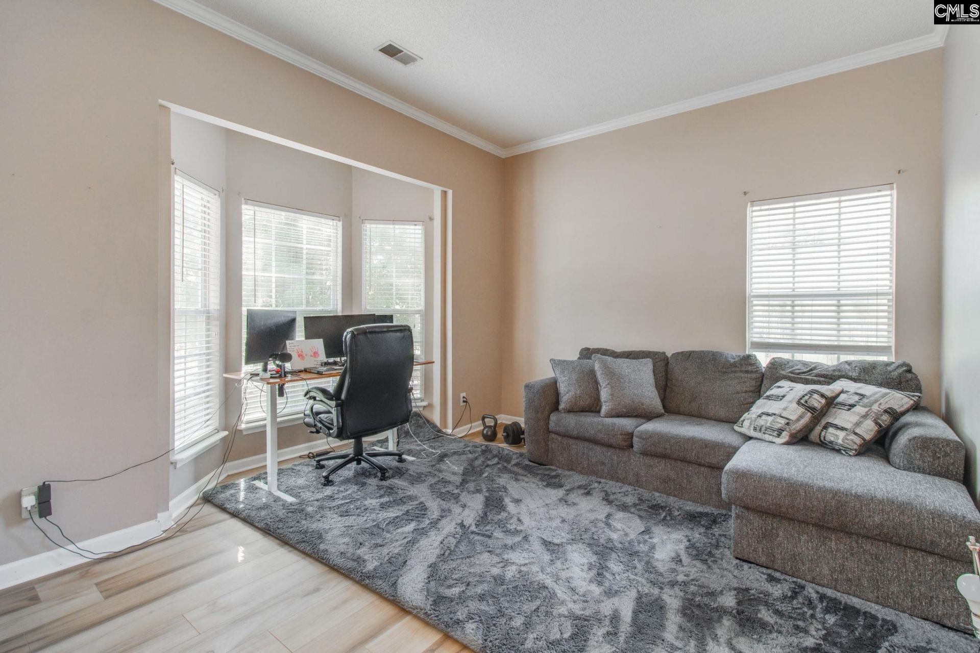 1100 Glendevon Circle  Photo 7