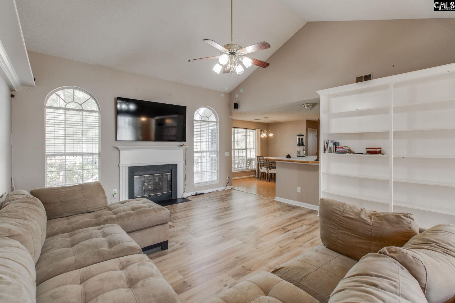 1100 Glendevon Circle  Photo 9