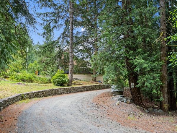 2099 Shawnigan Lake Rd , Shawnigan Lake, BC V8H 2B5