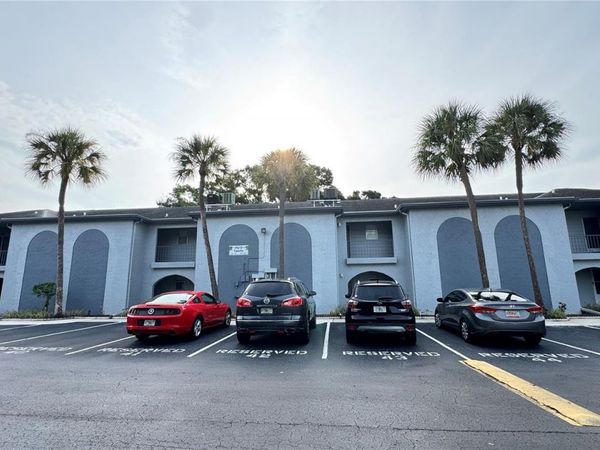 10800 US HIGHWAY 19 N, Unit 214, PINELLAS PARK, FL 33782