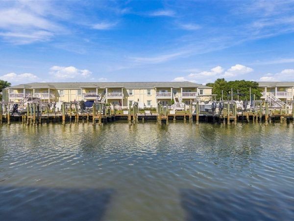 4945 COQUINA KEY DRIVE SE, Unit C, ST PETERSBURG, FL 33705
