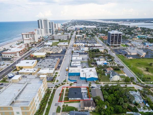 701 N GRANDVIEW AVENUE , Unit B, DAYTONA BEACH, FL 32118