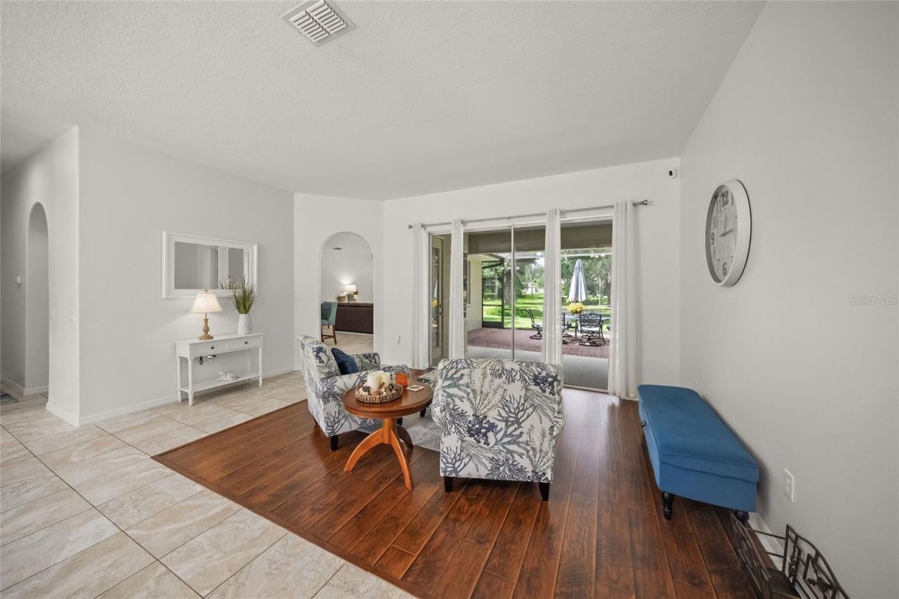 4749 Acorn Circle, Sarasota, FL 34233 Photo