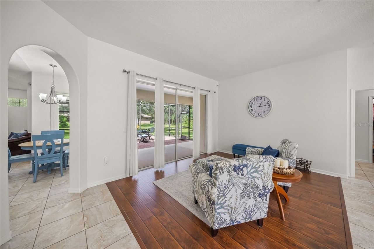 4749 Acorn Circle, Sarasota, FL 34233 Photo
