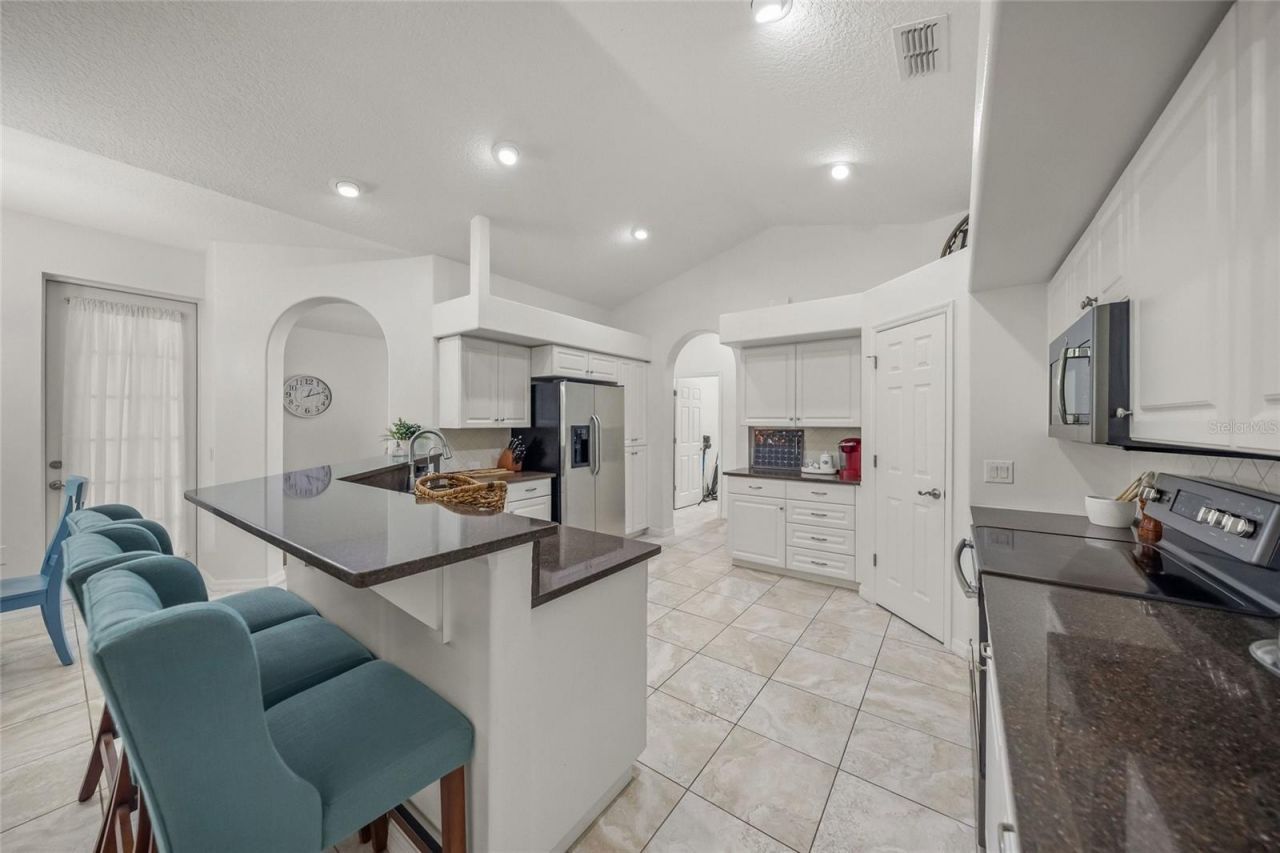 4749 Acorn Circle, Sarasota, FL 34233 Photo