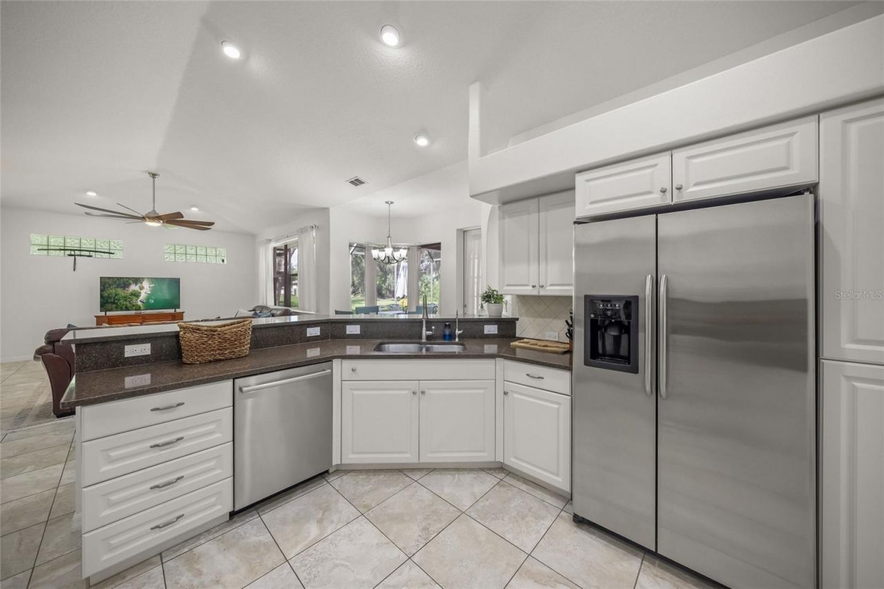 4749 Acorn Circle, Sarasota, FL 34233 Photo