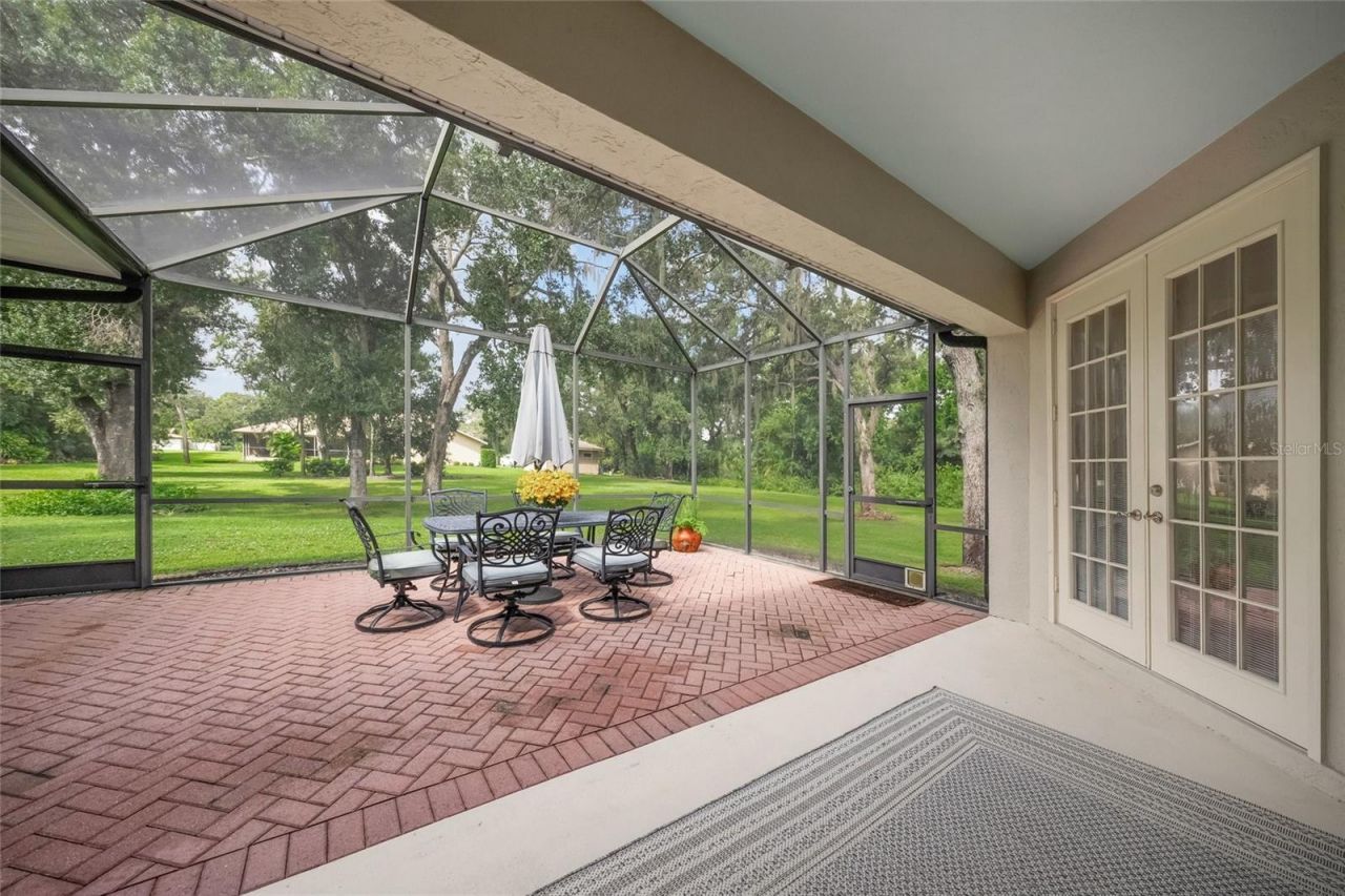 4749 Acorn Circle, Sarasota, FL 34233 Photo