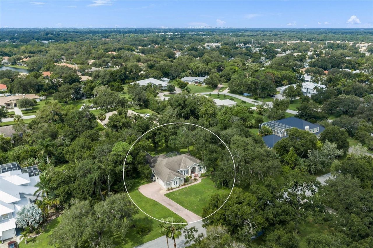 4749 Acorn Circle, Sarasota, FL 34233 Photo