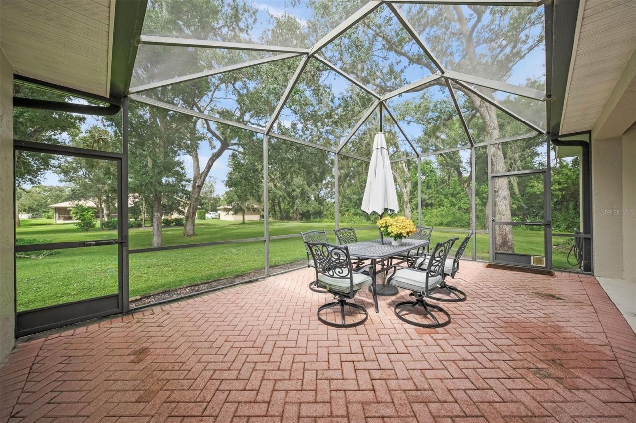 4749 Acorn Circle, Sarasota, FL 34233 Photo