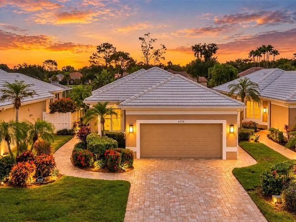 8728 53RD TERRACE E, BRADENTON, FL 34211