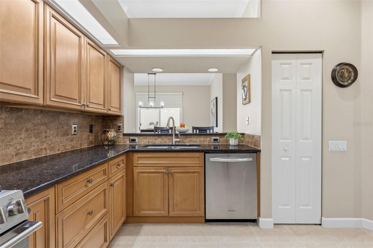 8728 53rd Terrace E, Bradenton, FL 34211 Photo