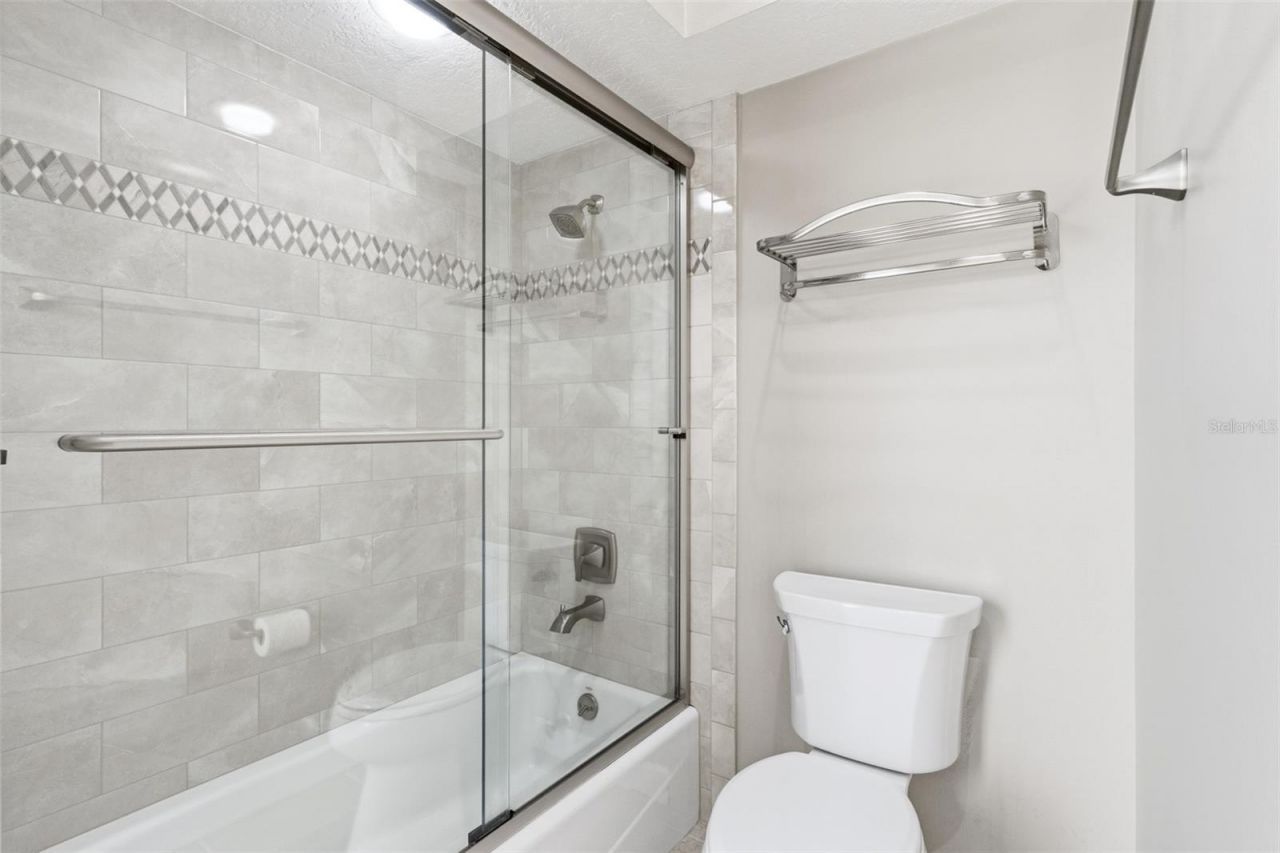 8728 53rd Terrace E, Bradenton, FL 34211 Photo