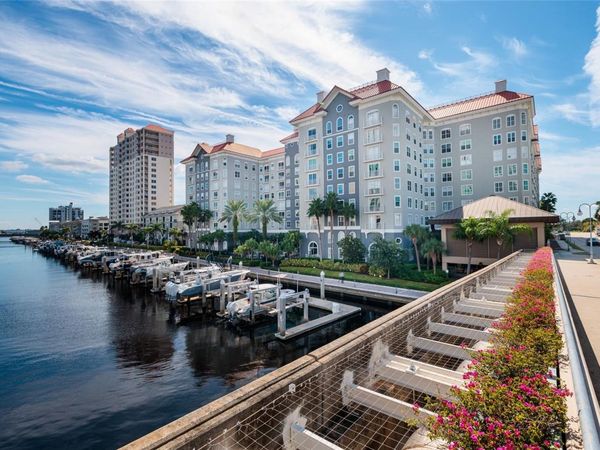 700 S HARBOUR ISLAND BOULEVARD, Unit 825, TAMPA, FL 33602