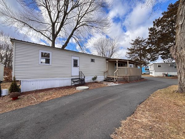 350 West Street, Unit 8, Ludlow, MA 01056