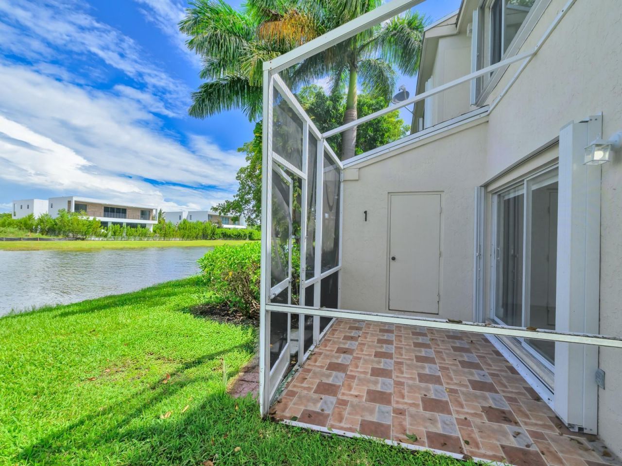 219 Mallory Court, Weston, FL 33326 Photo