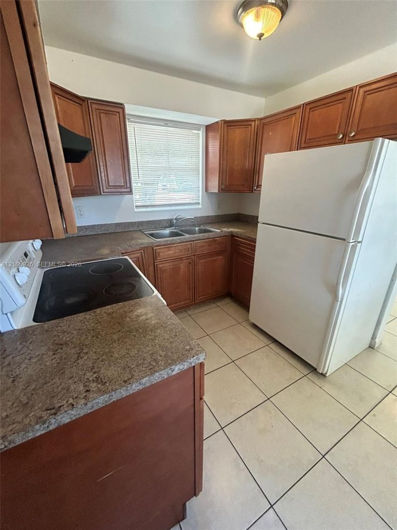 1601 W Avenue H W , Riviera Beach, FL 33404 Photo
